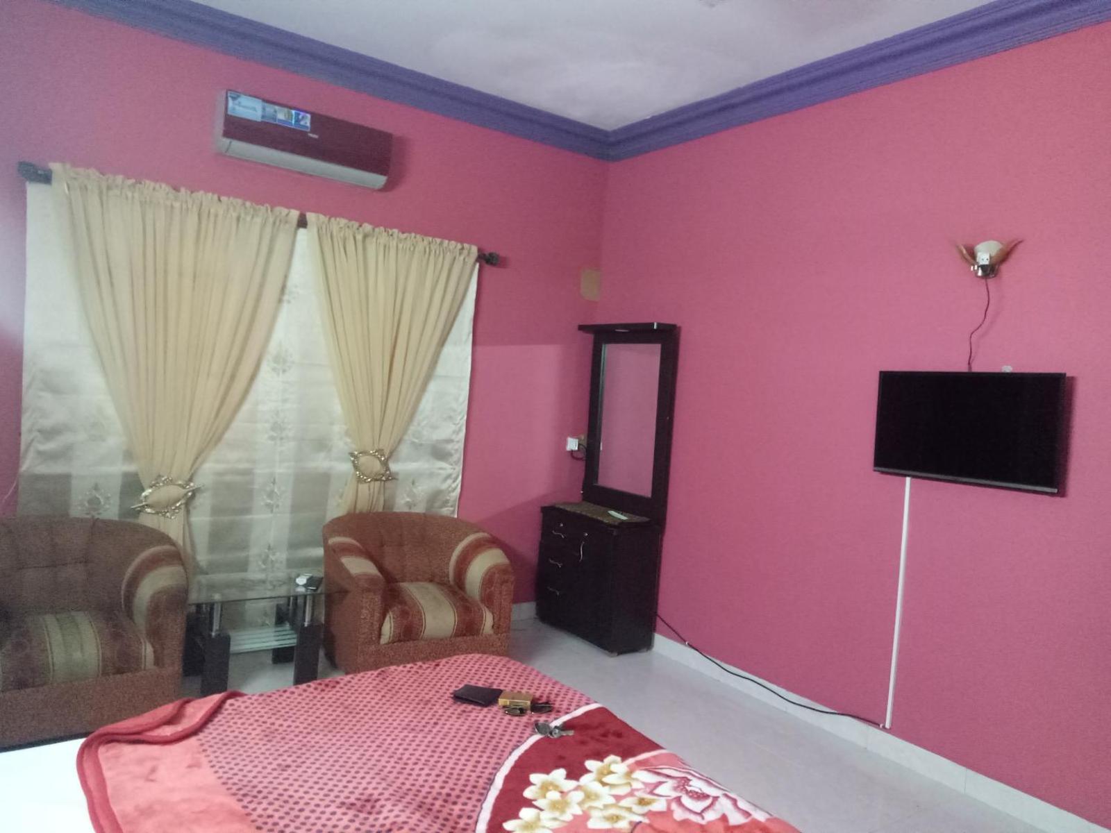 Pearl Inn Gulshan